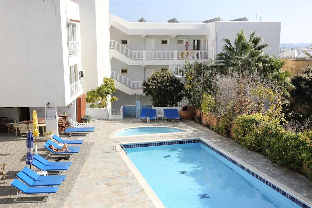Antonis G. Hotel apartamentowy