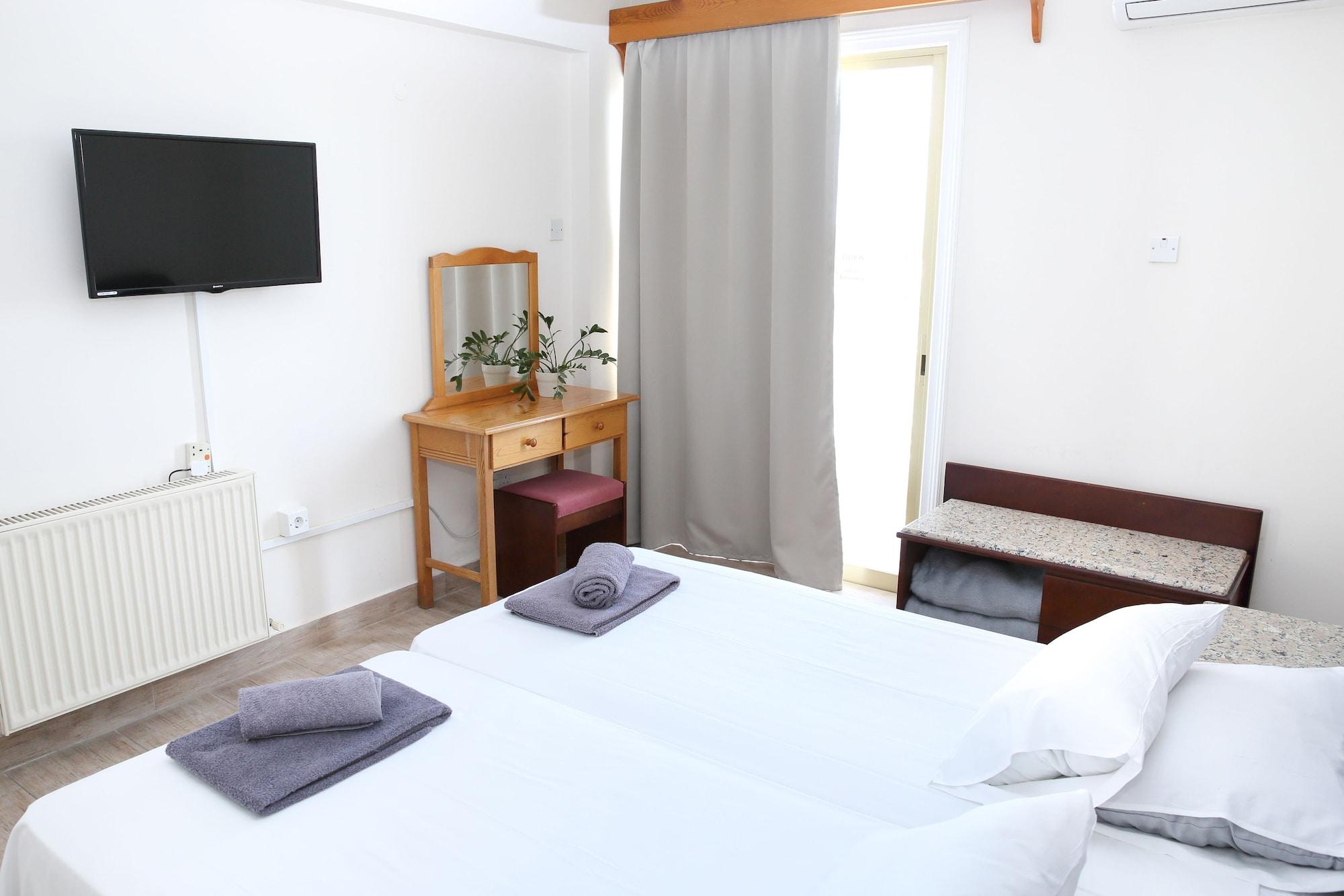 Antonis G. Hotel apartamentowy 2*